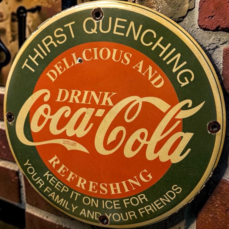 Porcelain advertising